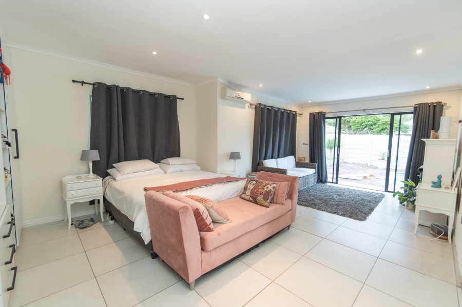 5 Bedroom Property for Sale in Lovemore Heights Estate Eastern Cape